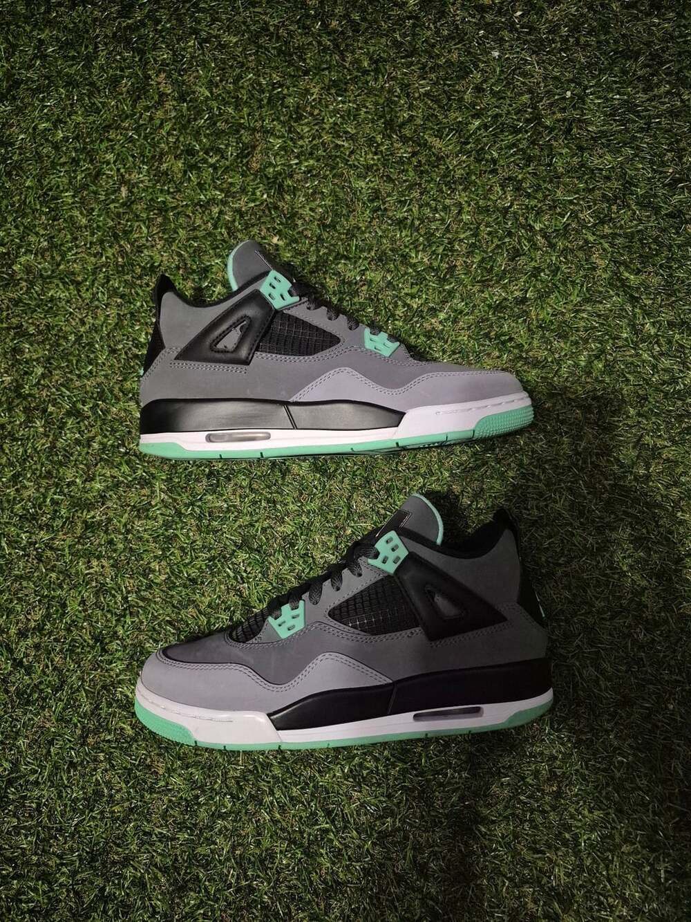 Nike Air Jordan 4 Retro Green Glow Sneakers